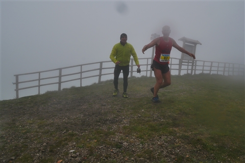 TRAIL di PIZZO San Michele N°3157 FOTO scattate a raffica in VETTA da Peppe Dalessio con nebbia e gran freddo - foto 1083