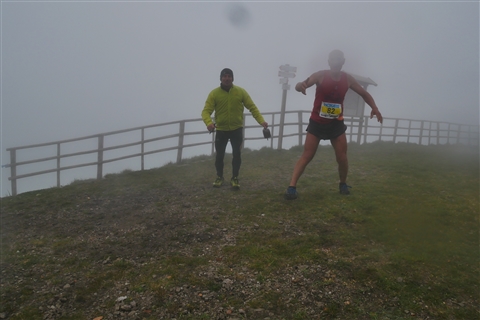 TRAIL di PIZZO San Michele N°3157 FOTO scattate a raffica in VETTA da Peppe Dalessio con nebbia e gran freddo - foto 1085