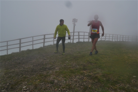 TRAIL di PIZZO San Michele N°3157 FOTO scattate a raffica in VETTA da Peppe Dalessio con nebbia e gran freddo - foto 1089