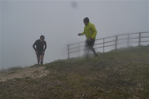 TRAIL di PIZZO San Michele N°3157 FOTO scattate a raffica in VETTA da Peppe Dalessio con nebbia e gran freddo - foto 1192