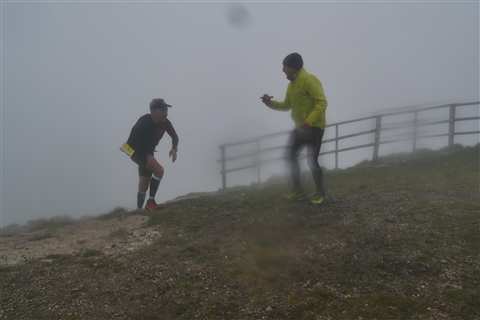 TRAIL di PIZZO San Michele N°3157 FOTO scattate a raffica in VETTA da Peppe Dalessio con nebbia e gran freddo - foto 1197