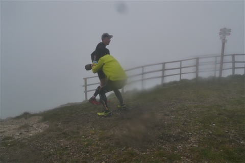 TRAIL di PIZZO San Michele N°3157 FOTO scattate a raffica in VETTA da Peppe Dalessio con nebbia e gran freddo - foto 1210