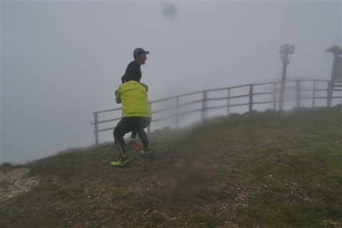 TRAIL di PIZZO San Michele N°3157 FOTO scattate a raffica in VETTA da Peppe Dalessio con nebbia e gran freddo - foto 1215
