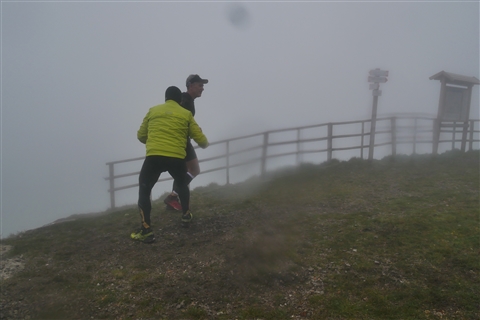 TRAIL di PIZZO San Michele N°3157 FOTO scattate a raffica in VETTA da Peppe Dalessio con nebbia e gran freddo - foto 1219