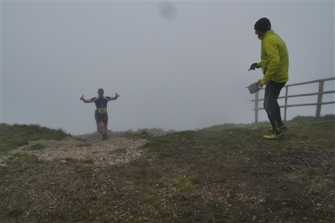 TRAIL di PIZZO San Michele N°3157 FOTO scattate a raffica in VETTA da Peppe Dalessio con nebbia e gran freddo - foto 1226