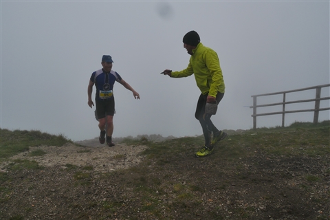 TRAIL di PIZZO San Michele N°3157 FOTO scattate a raffica in VETTA da Peppe Dalessio con nebbia e gran freddo - foto 1249