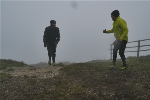 TRAIL di PIZZO San Michele N°3157 FOTO scattate a raffica in VETTA da Peppe Dalessio con nebbia e gran freddo - foto 1278