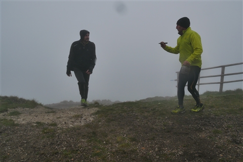 TRAIL di PIZZO San Michele N°3157 FOTO scattate a raffica in VETTA da Peppe Dalessio con nebbia e gran freddo - foto 1279