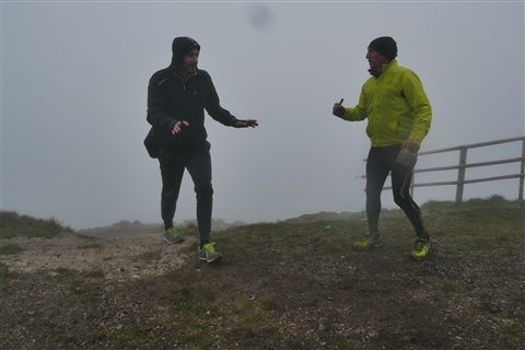TRAIL di PIZZO San Michele N°3157 FOTO scattate a raffica in VETTA da Peppe Dalessio con nebbia e gran freddo - foto 1285