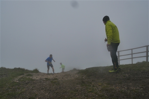 TRAIL di PIZZO San Michele N°3157 FOTO scattate a raffica in VETTA da Peppe Dalessio con nebbia e gran freddo - foto 1291