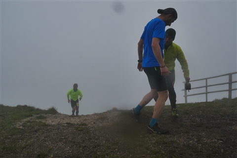 TRAIL di PIZZO San Michele N°3157 FOTO scattate a raffica in VETTA da Peppe Dalessio con nebbia e gran freddo - foto 1333