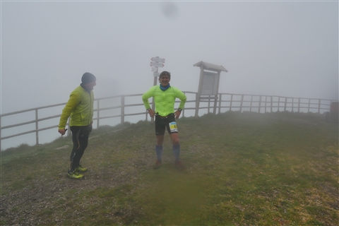 TRAIL di PIZZO San Michele N°3157 FOTO scattate a raffica in VETTA da Peppe Dalessio con nebbia e gran freddo - foto 1369