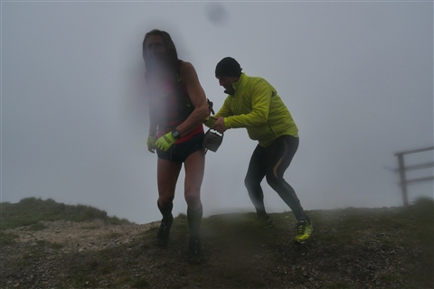 TRAIL di PIZZO San Michele N°3157 FOTO scattate a raffica in VETTA da Peppe Dalessio con nebbia e gran freddo - foto 1392