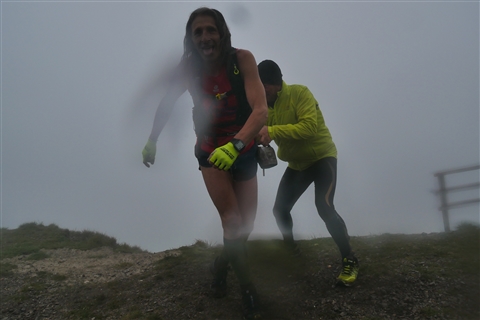 TRAIL di PIZZO San Michele N°3157 FOTO scattate a raffica in VETTA da Peppe Dalessio con nebbia e gran freddo - foto 1395