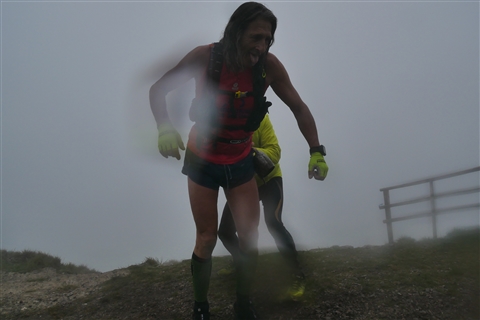 TRAIL di PIZZO San Michele N°3157 FOTO scattate a raffica in VETTA da Peppe Dalessio con nebbia e gran freddo - foto 1400