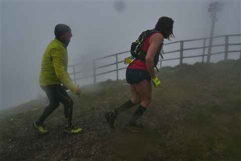 TRAIL di PIZZO San Michele N°3157 FOTO scattate a raffica in VETTA da Peppe Dalessio con nebbia e gran freddo - foto 1412