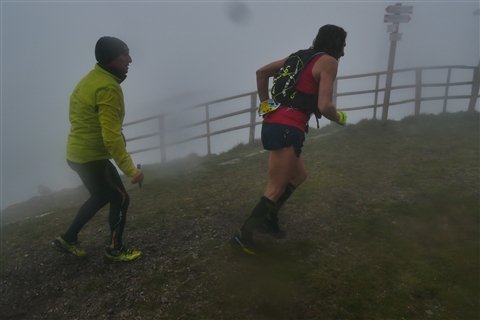TRAIL di PIZZO San Michele N°3157 FOTO scattate a raffica in VETTA da Peppe Dalessio con nebbia e gran freddo - foto 1413