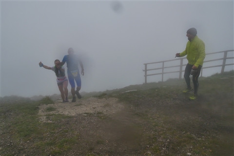 TRAIL di PIZZO San Michele N°3157 FOTO scattate a raffica in VETTA da Peppe Dalessio con nebbia e gran freddo - foto 1423