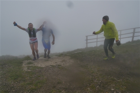 TRAIL di PIZZO San Michele N°3157 FOTO scattate a raffica in VETTA da Peppe Dalessio con nebbia e gran freddo - foto 1429