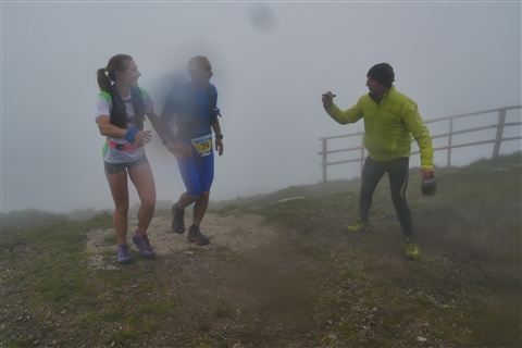 TRAIL di PIZZO San Michele N°3157 FOTO scattate a raffica in VETTA da Peppe Dalessio con nebbia e gran freddo - foto 1436