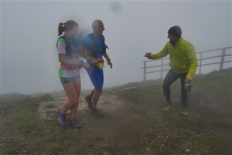 TRAIL di PIZZO San Michele N°3157 FOTO scattate a raffica in VETTA da Peppe Dalessio con nebbia e gran freddo - foto 1439