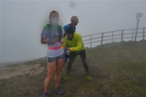 TRAIL di PIZZO San Michele N°3157 FOTO scattate a raffica in VETTA da Peppe Dalessio con nebbia e gran freddo - foto 1469