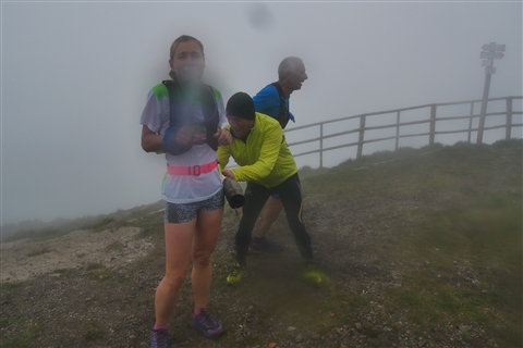 TRAIL di PIZZO San Michele N°3157 FOTO scattate a raffica in VETTA da Peppe Dalessio con nebbia e gran freddo - foto 1472