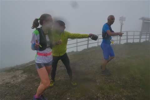 TRAIL di PIZZO San Michele N°3157 FOTO scattate a raffica in VETTA da Peppe Dalessio con nebbia e gran freddo - foto 1485