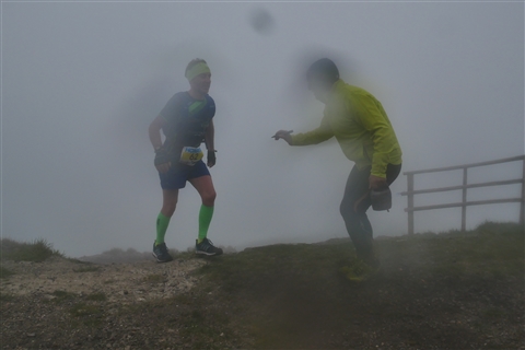 TRAIL di PIZZO San Michele N°3157 FOTO scattate a raffica in VETTA da Peppe Dalessio con nebbia e gran freddo - foto 1490