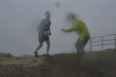 TRAIL di PIZZO San Michele N°3157 FOTO scattate a raffica in VETTA da Peppe Dalessio con nebbia e gran freddo - foto 1491