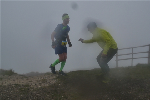 TRAIL di PIZZO San Michele N°3157 FOTO scattate a raffica in VETTA da Peppe Dalessio con nebbia e gran freddo - foto 1492