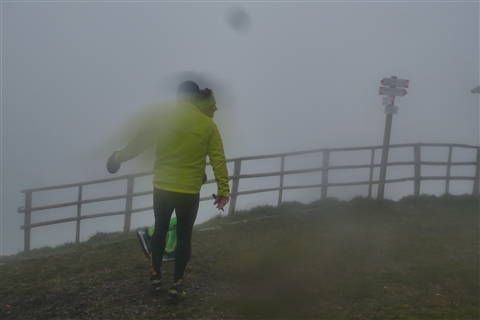 TRAIL di PIZZO San Michele N°3157 FOTO scattate a raffica in VETTA da Peppe Dalessio con nebbia e gran freddo - foto 1514