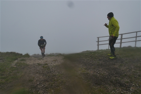 TRAIL di PIZZO San Michele N°3157 FOTO scattate a raffica in VETTA da Peppe Dalessio con nebbia e gran freddo - foto 1531