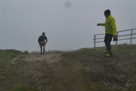 TRAIL di PIZZO San Michele N°3157 FOTO scattate a raffica in VETTA da Peppe Dalessio con nebbia e gran freddo - foto 1535