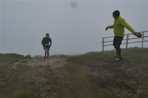 TRAIL di PIZZO San Michele N°3157 FOTO scattate a raffica in VETTA da Peppe Dalessio con nebbia e gran freddo - foto 1536