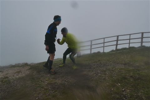 TRAIL di PIZZO San Michele N°3157 FOTO scattate a raffica in VETTA da Peppe Dalessio con nebbia e gran freddo - foto 1566
