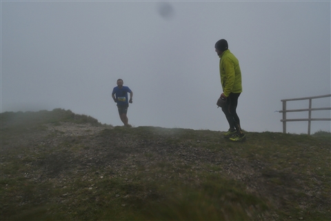 TRAIL di PIZZO San Michele N°3157 FOTO scattate a raffica in VETTA da Peppe Dalessio con nebbia e gran freddo - foto 1590