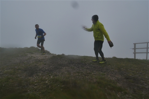 TRAIL di PIZZO San Michele N°3157 FOTO scattate a raffica in VETTA da Peppe Dalessio con nebbia e gran freddo - foto 1603
