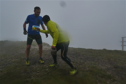 TRAIL di PIZZO San Michele N°3157 FOTO scattate a raffica in VETTA da Peppe Dalessio con nebbia e gran freddo - foto 1622