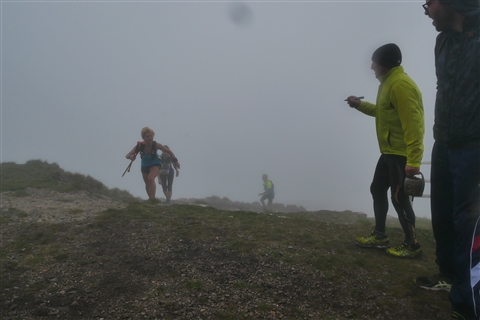 TRAIL di PIZZO San Michele N°3157 FOTO scattate a raffica in VETTA da Peppe Dalessio con nebbia e gran freddo - foto 1644