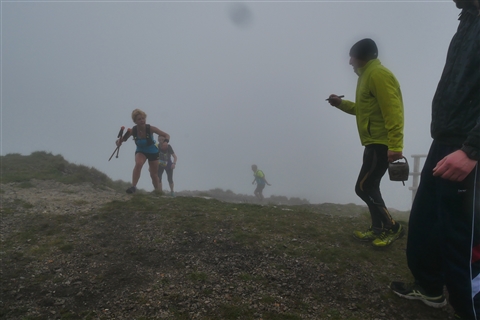 TRAIL di PIZZO San Michele N°3157 FOTO scattate a raffica in VETTA da Peppe Dalessio con nebbia e gran freddo - foto 1648