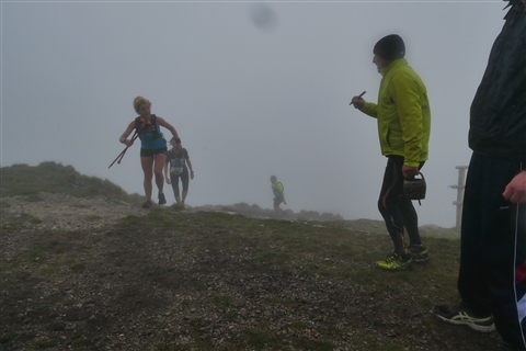 TRAIL di PIZZO San Michele N°3157 FOTO scattate a raffica in VETTA da Peppe Dalessio con nebbia e gran freddo - foto 1651