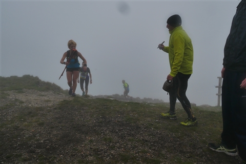 TRAIL di PIZZO San Michele N°3157 FOTO scattate a raffica in VETTA da Peppe Dalessio con nebbia e gran freddo - foto 1655