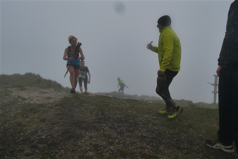 TRAIL di PIZZO San Michele N°3157 FOTO scattate a raffica in VETTA da Peppe Dalessio con nebbia e gran freddo - foto 1657