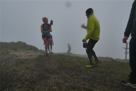 TRAIL di PIZZO San Michele N°3157 FOTO scattate a raffica in VETTA da Peppe Dalessio con nebbia e gran freddo - foto 1660