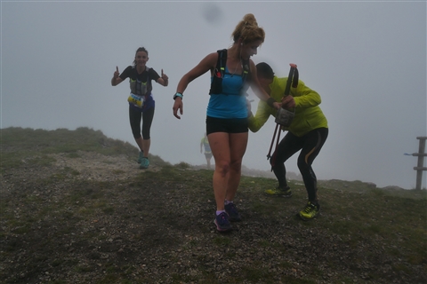 TRAIL di PIZZO San Michele N°3157 FOTO scattate a raffica in VETTA da Peppe Dalessio con nebbia e gran freddo - foto 1675