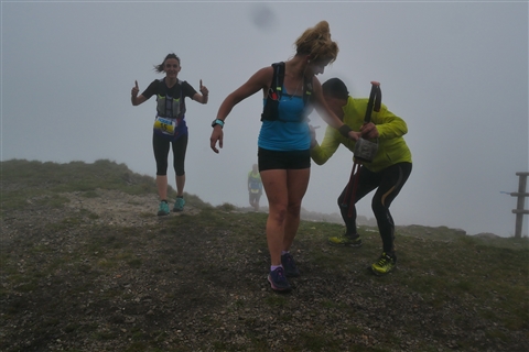 TRAIL di PIZZO San Michele N°3157 FOTO scattate a raffica in VETTA da Peppe Dalessio con nebbia e gran freddo - foto 1677
