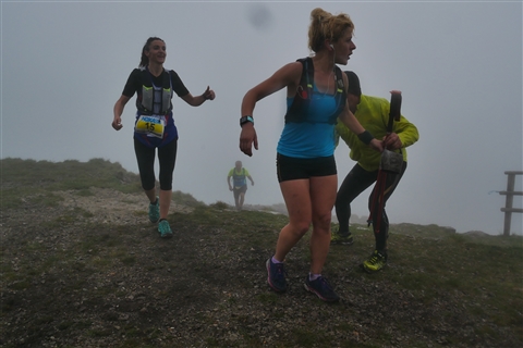 TRAIL di PIZZO San Michele N°3157 FOTO scattate a raffica in VETTA da Peppe Dalessio con nebbia e gran freddo - foto 1684