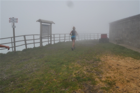 TRAIL di PIZZO San Michele N°3157 FOTO scattate a raffica in VETTA da Peppe Dalessio con nebbia e gran freddo - foto 1695