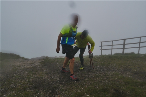 TRAIL di PIZZO San Michele N°3157 FOTO scattate a raffica in VETTA da Peppe Dalessio con nebbia e gran freddo - foto 1714